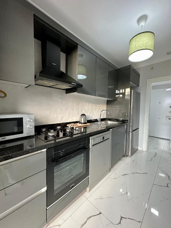 Sisli Modern Residence, 2 Bedroom Apartments, 250M Metro Station Istanbul Eksteriør bilde